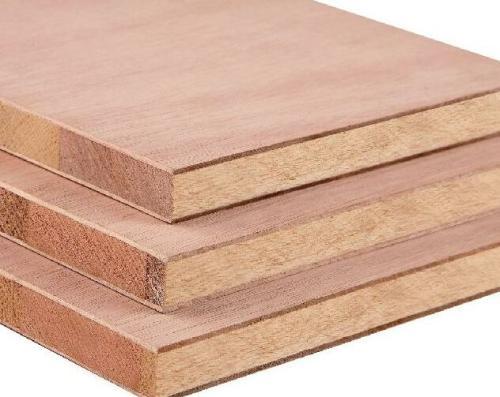 定制家具该选实木颗粒板还是多层板