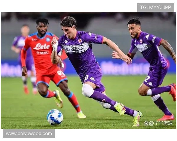 佛罗伦萨关键球员近期表现稳健,持续提升球队竞争力 佛罗伦萨关键球员近期表现稳健,持续提升球队竞争力