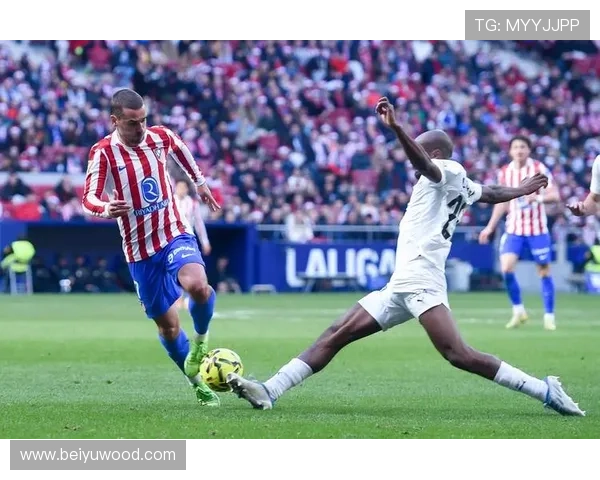 瓦伦西亚管理层决策争议,对球队稳定性产生阶段性影响 瓦伦西亚管理层决策争议,对球队稳定性产生阶段性影响