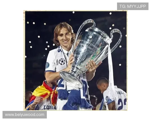 莫德里奇：从主力到长青传奇的生涯延续解析